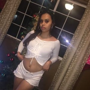 Long sleeve crop top